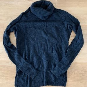 Madewell XS grey turtleneck